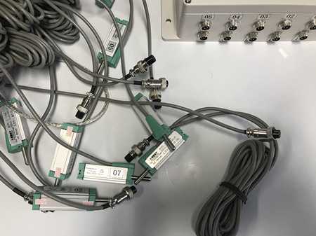 ������Ӟ�ͬ����W�ṩ��ͨ��λ�Ʋɼ�ϵ�y(t��ng)